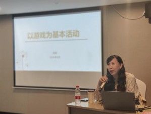 女班主任晚上让我随便摸-女班主任晚上让我摸她，这正常吗？